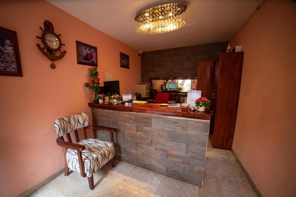 Hotel Red Booby Puerto Ayora  Dış mekan fotoğraf