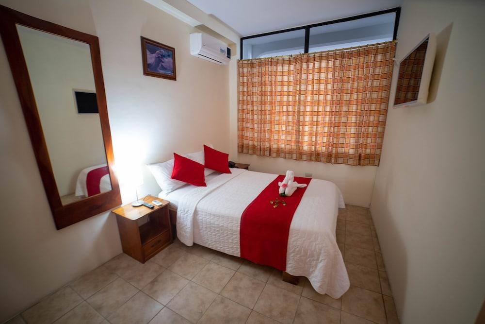 Hotel Red Booby Puerto Ayora  Dış mekan fotoğraf