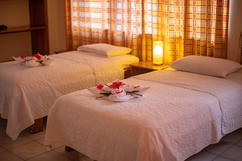 Hotel Red Booby Puerto Ayora  Dış mekan fotoğraf