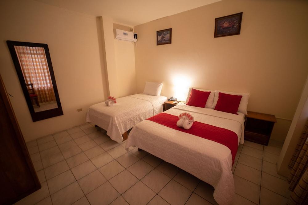 Hotel Red Booby Puerto Ayora  Dış mekan fotoğraf